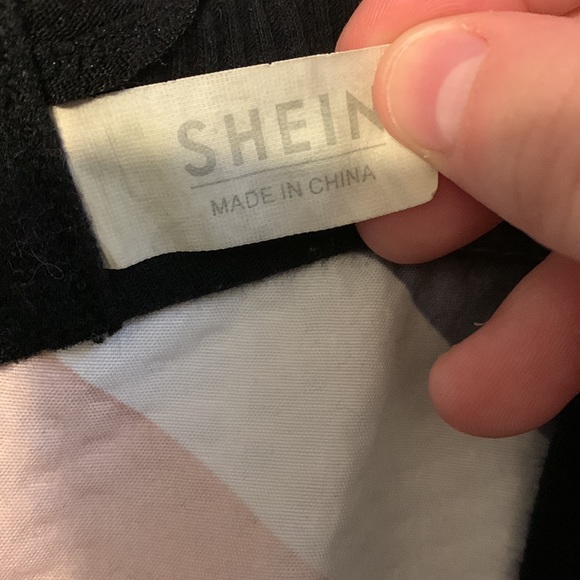 Shein Ripped Bra - Picture 2 of 2